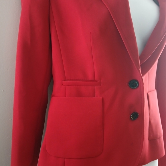 Banana Republic Classic Two Button Blazer Red, Size 2 - Picture 2 of 10